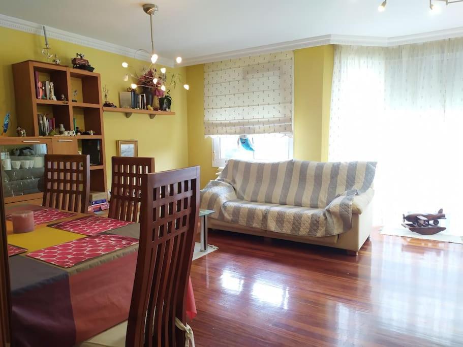 Tus Vacaciones En Santander Apartment Ngoại thất bức ảnh